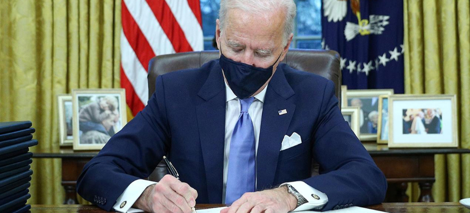 Amerika ülkeye girişlere 'negatif test' zorunluluğu getirdi