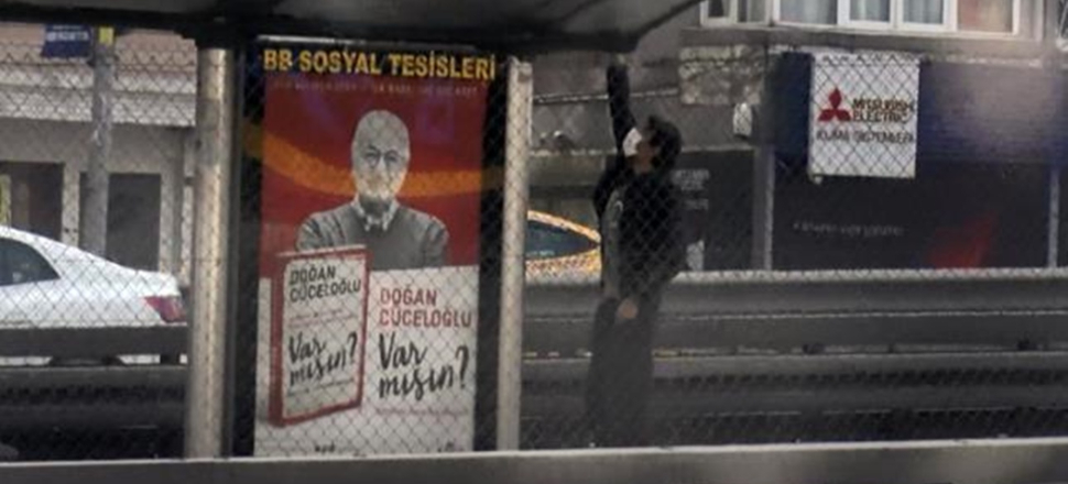 Dilencinin foyası saniye saniye kamerada