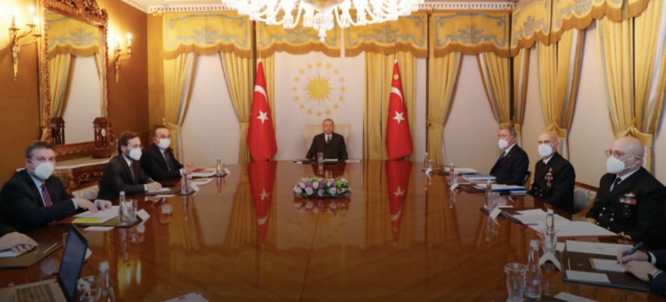 Erdoğan, Akar ve Çavuşoğlu ile AB'yi görüştü