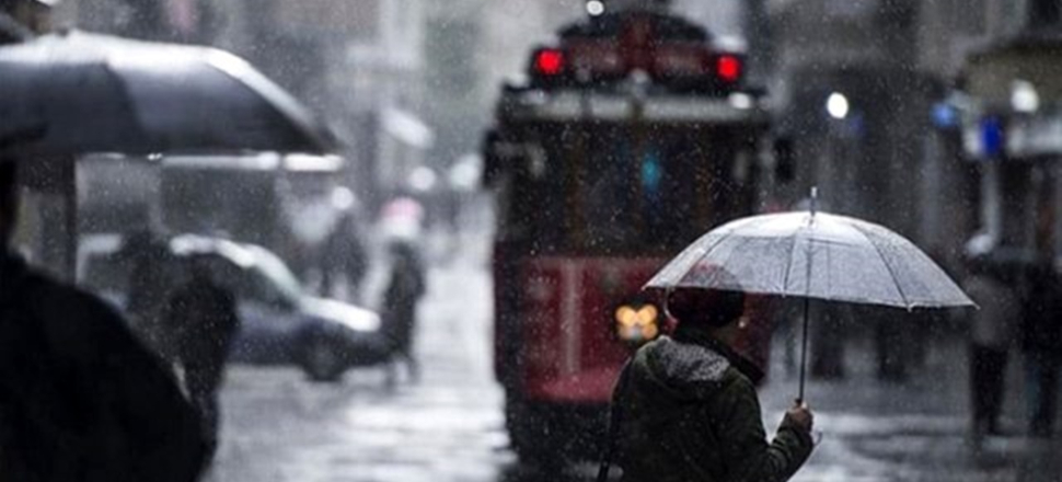 İstanbul'a sağanak yağış uyarısı!