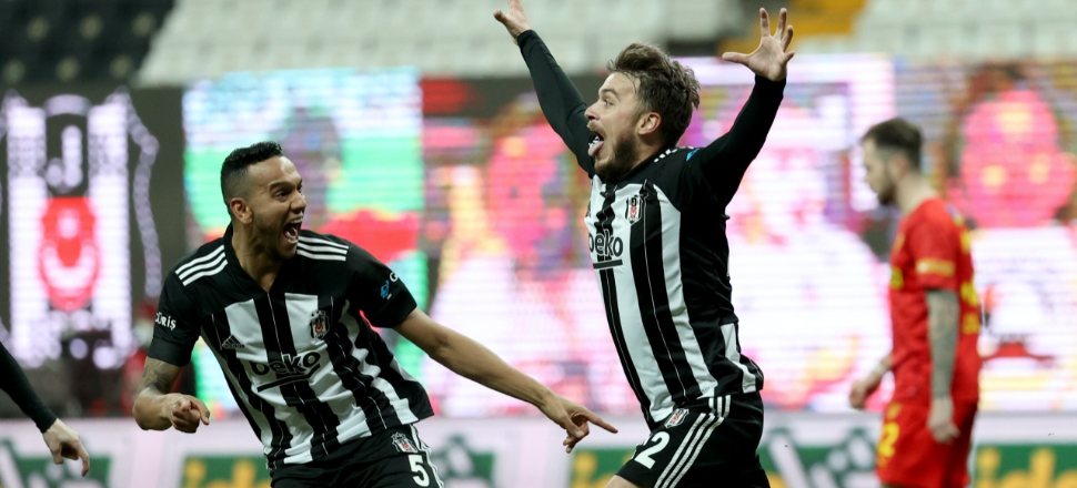 Göztepe'yi ağırlayan lider Beşiktaş hata yapmadı