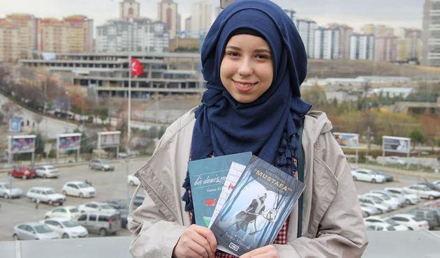14 yaşındaki romancı Fatma Albayrak'tan, Sultan 21. Mustafa’nın Amazon maceraları...