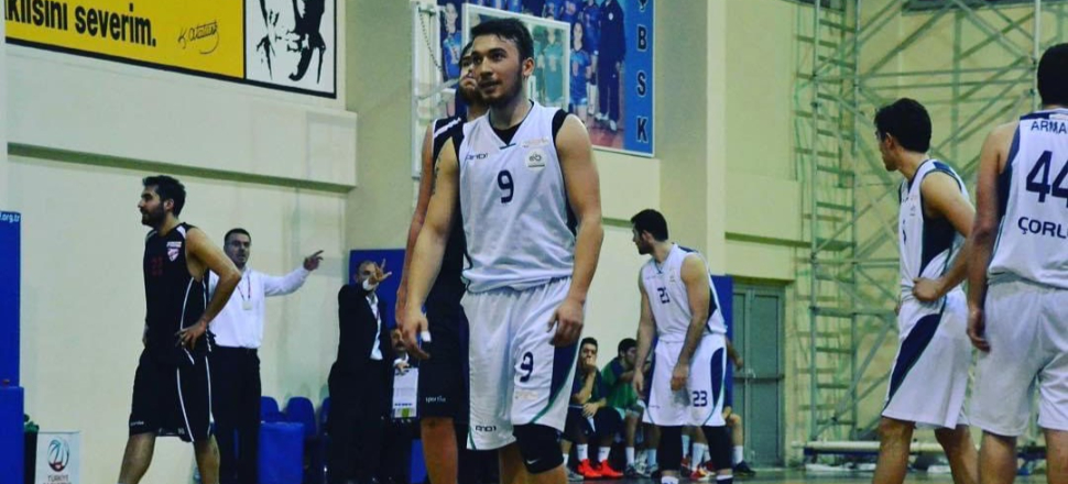 Basketbol takımı kaptanı lojmanda ölü bulundu