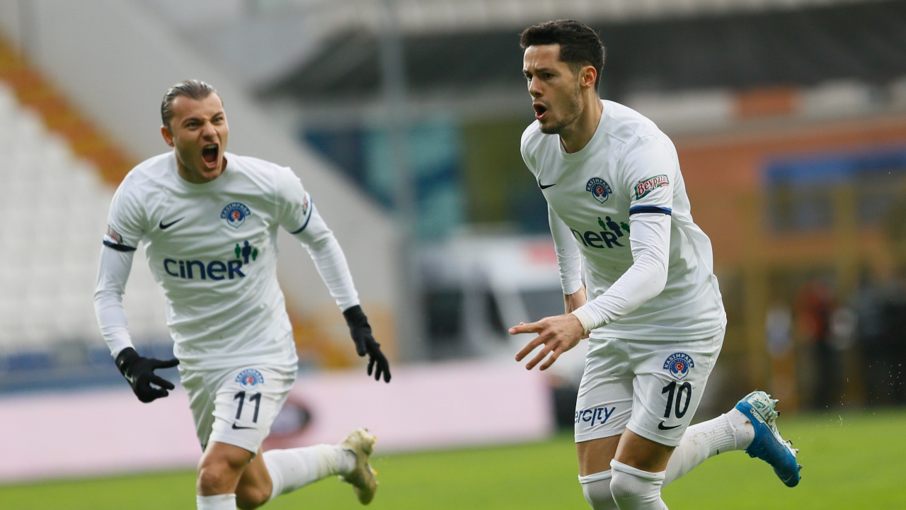 Kasımpaşa kötü gidişatı Sivasspor maçıyla durdurdu