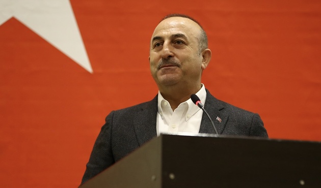 Bakan Çavuşoğlu: "Buna zırva demeyeceğim de..."
