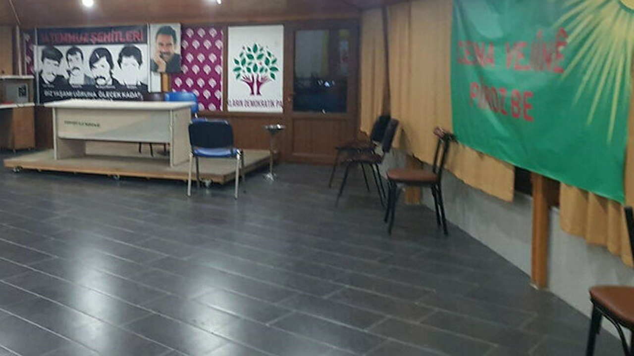 HDP Esenyurt ilçe eş başkanları gözaltına alındı