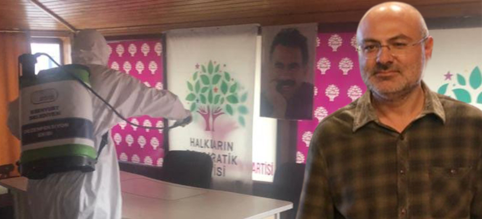 HDP Esenyurt İlçe Başkanlığı'nın duvarındaki Öcalan posterlerini bakın nasıl savundu