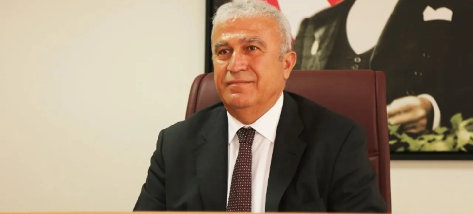 CHP'li başkandan kardeşine 3 müdürlük birden