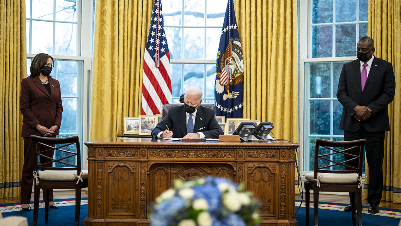 Joe Biden Filistin'e yardımları yeniden başlatıyor