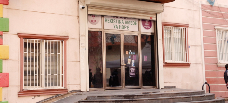 HDP Diyarbakır binası boşaltıldı