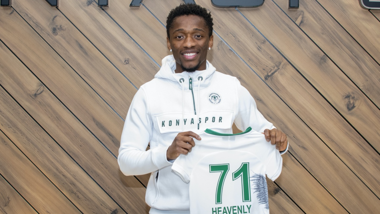Jesse Sekidika'yı Konyaspor kaptı