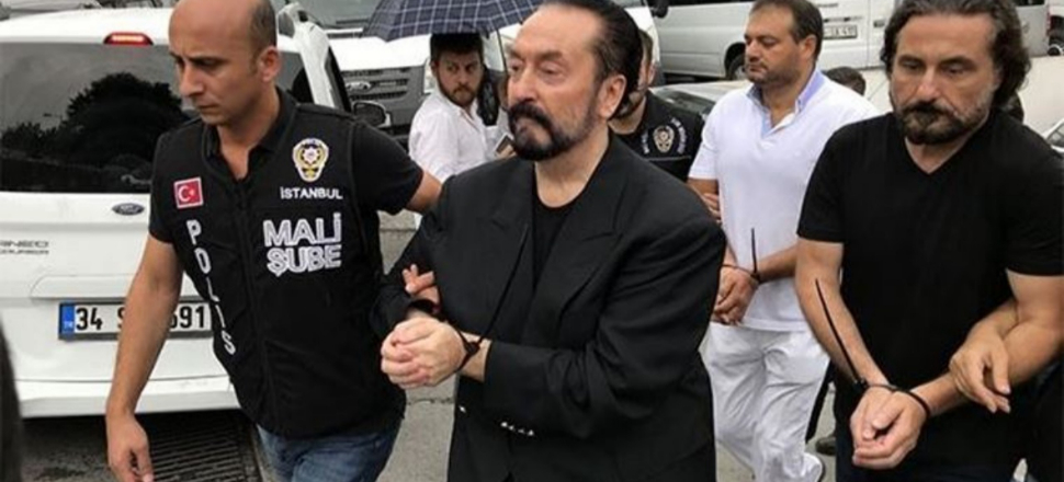 Adnan Oktar örgütü hapisten yönetiyor