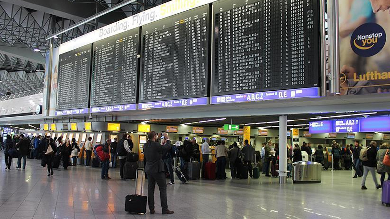 Almanya, 5 ülkeden gelenlere giriş yasağı getirdi
