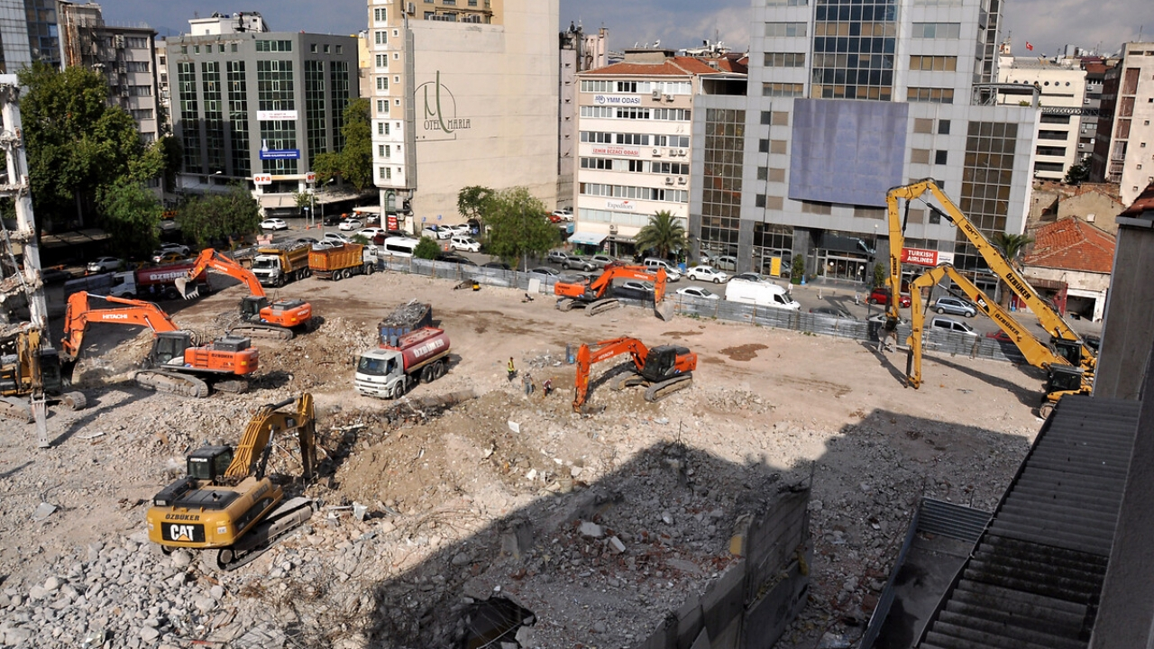 Kentsel dönüşüm inşaat taahhüt işlerinde KDV yüzde 1'e düşürüldü