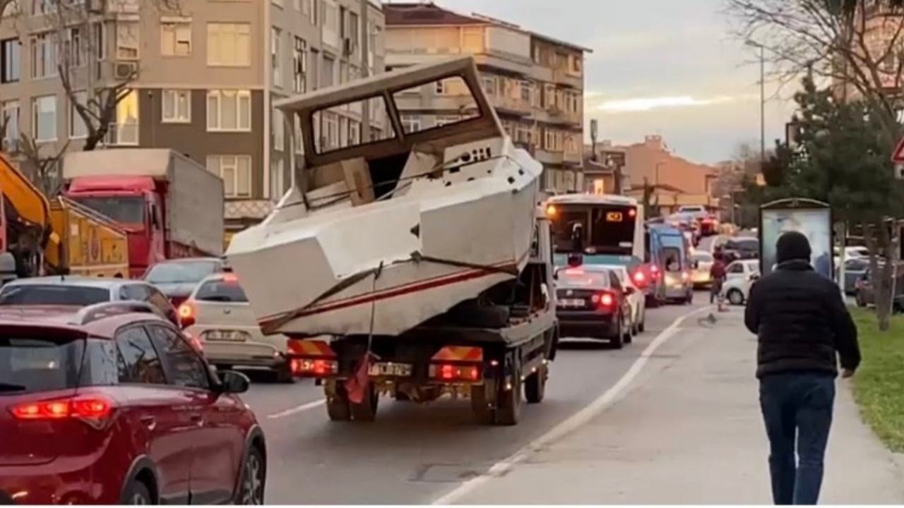 Üsküdar'da tepki çeken görüntü