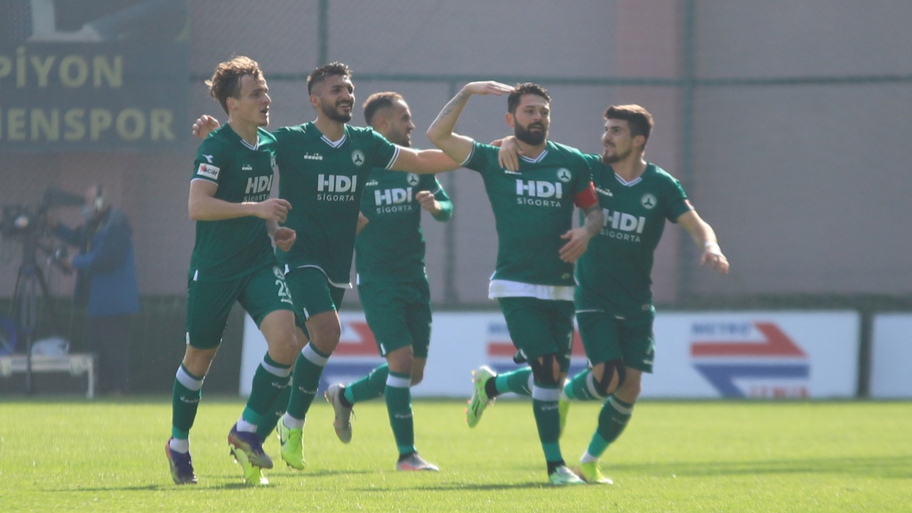 Giresunspor, Menemen'de 8'de 8 yaptı