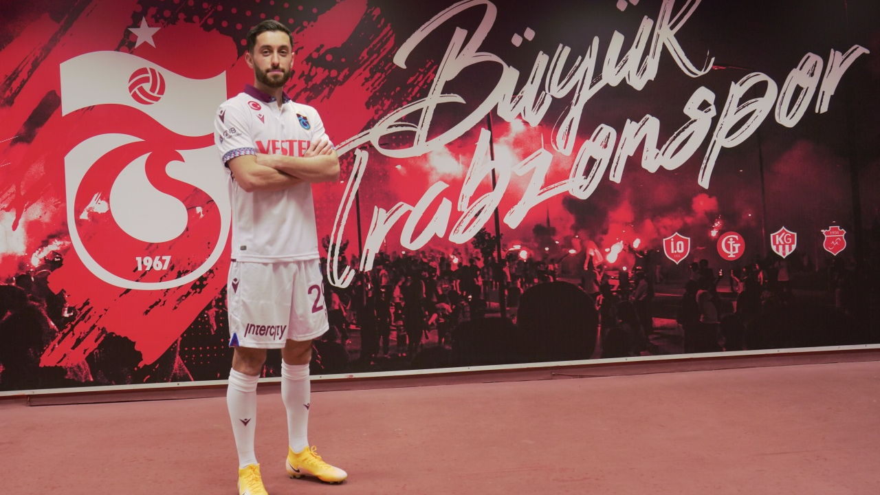 Yunus Mallı'dan Trabzonspor'a 3.5 yıllık imza