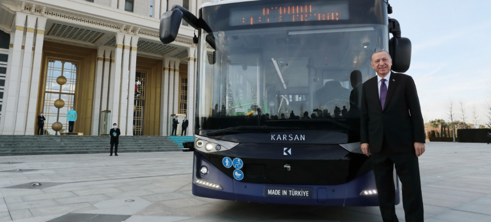 Cumhurbaşkanı Erdoğan'dan sürücüsüz otobüs testi