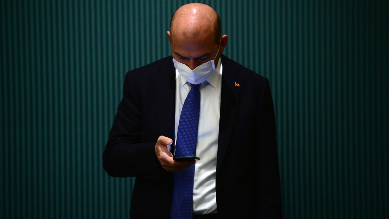 Twitter'dan Bakan Soylu'ya sansür