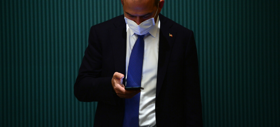 Twitter'dan Bakan Soylu'ya sansür