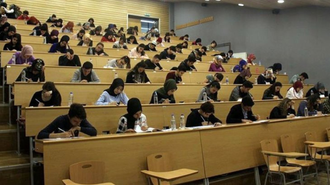 YÖK yüz yüze eğitim için harekete geçti