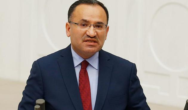 Bekir Bozdağ'dan Alman Bakanın Deniz Yücel talebine zehir zemberek sözler!