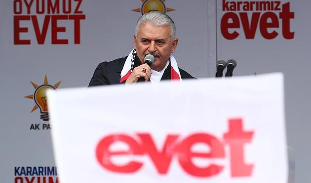 Başbakan: "Türkiye, Hollanda seçimlerine de ayar verdi!"
