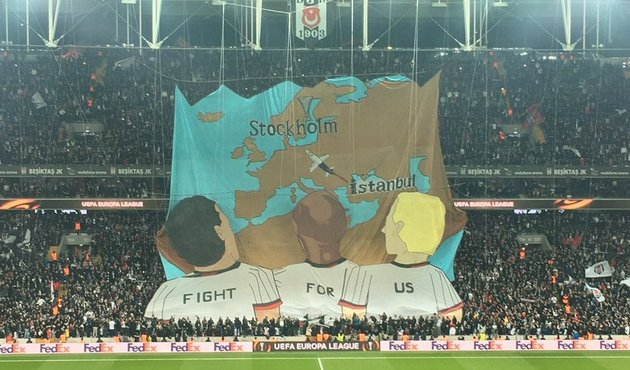 Vodafone Arena'da müthiş koreografi