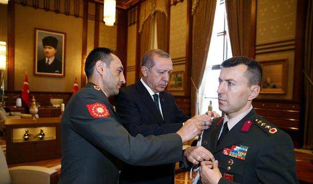 Cumhurbaşkanı Erdoğan'ın FETÖ'cü eski başyaveri PKK'ya çalışmış...