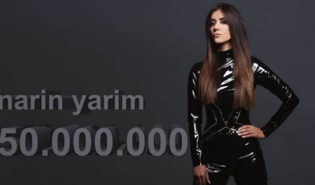 Fenomen isim Banu Parlak'tan kinayeli paylaşım!