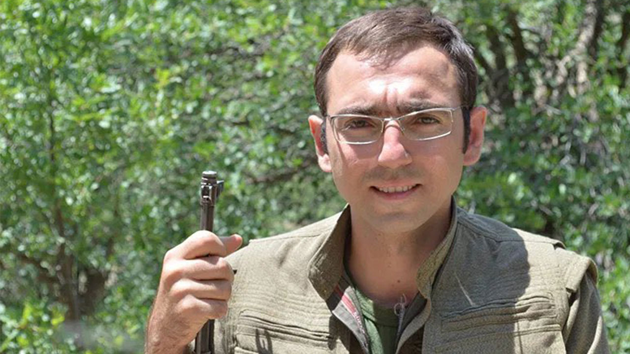 'Öğrenci' dediği kişi bakın kim çıktı