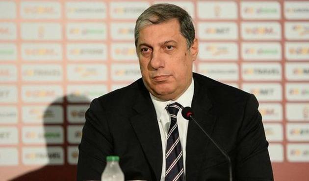Levent Nazifoğlu'dan sert açıklama: Herkes korkak kardeşim!