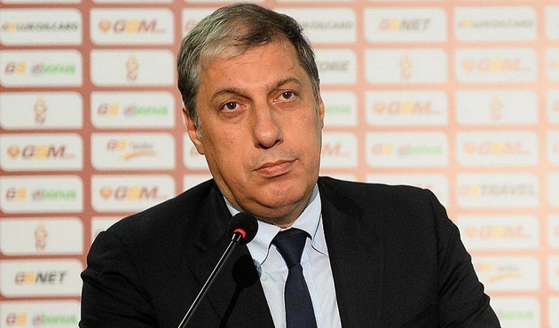 Galatasaray'da istifa depremi! Trabzon'a götürülmedi...