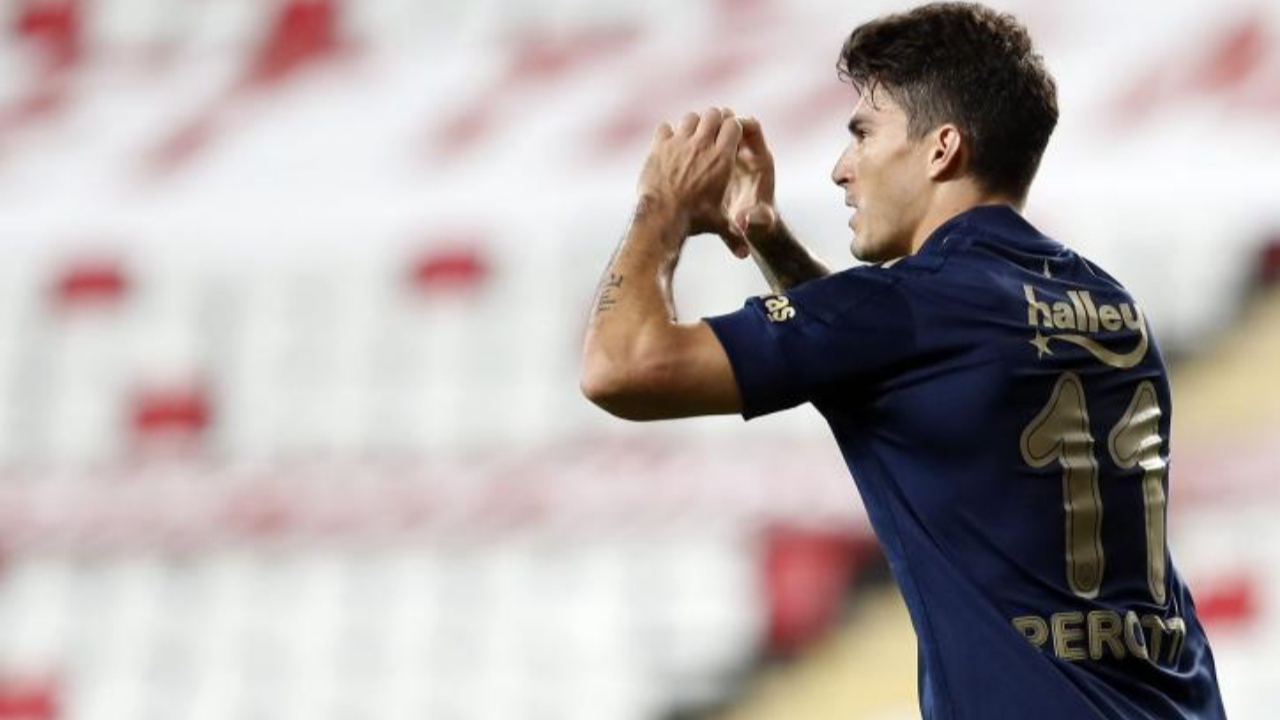 Emre Belözoğlu: Diego Perotti'nin menajeriyle görüşüyoruz
