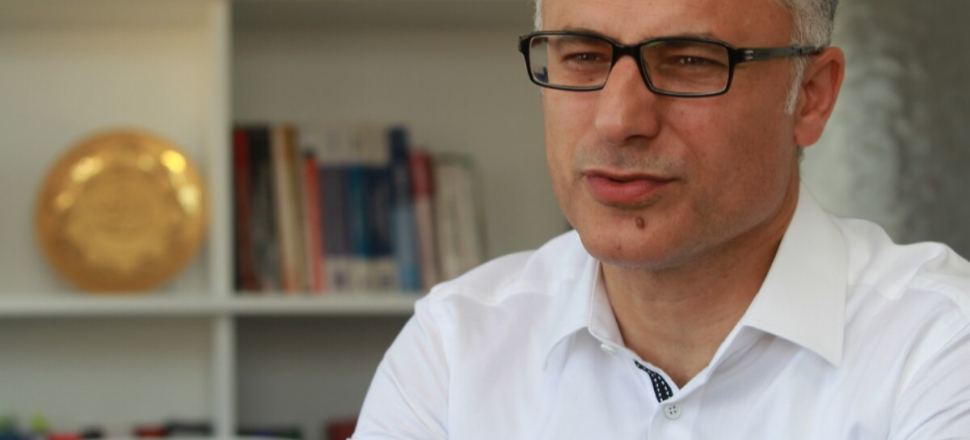 Osman Can: İktidarı peygambere versen iblis olur