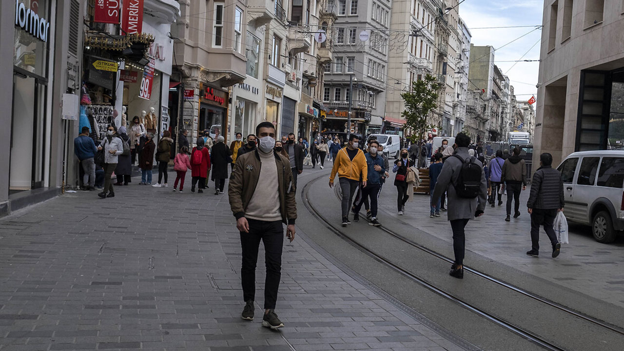 Bu maskeler koronaya karşı korumaz, sakın almayın