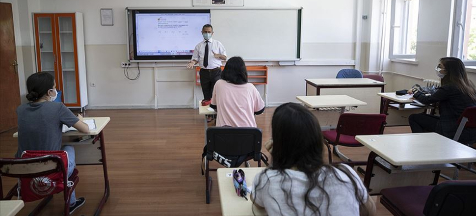 Liselerde yüz yüze eğitimin detayları belli oldu