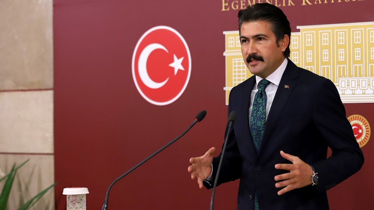 Anayasa süreci 4 aşamadan oluşacak