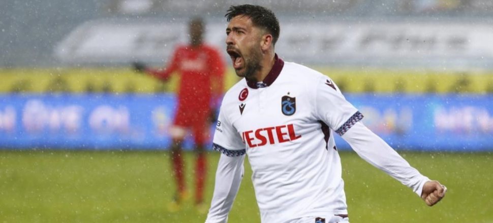 Trabzonspor evinde Gaziantep FK'yı Bakasetas'ın golüyle geçti