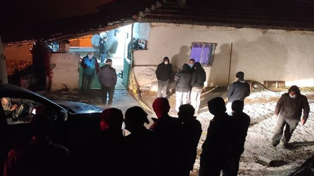 Manisa'da dehşet gecesi! Bir aile yok oldu
