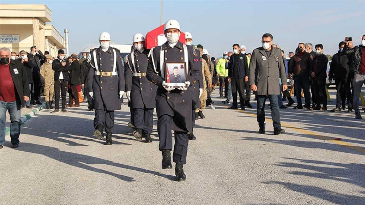Şehit Astsubay Başçavuş Semih Özbey toprağa verildi