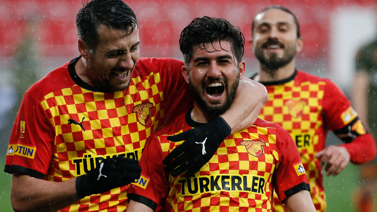Göztepe evinde Medipol Başakşehir'i 2-1'le geçti