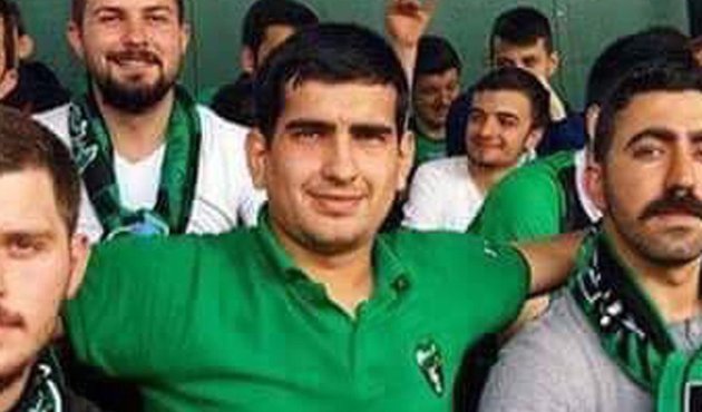 Kocaelispor taraftarı Serhat Boz'un boğazını kestiler!