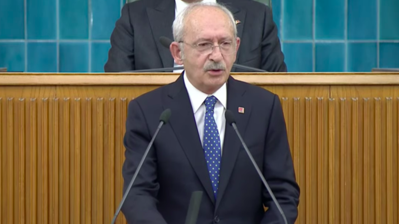 CHP lideri şehitlerin hesabını 'dost'larına değil hükümete sordu