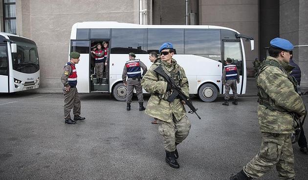 Ankara merkezli büyük FETÖ operasyonu: 265 kişiye gözaltı!
