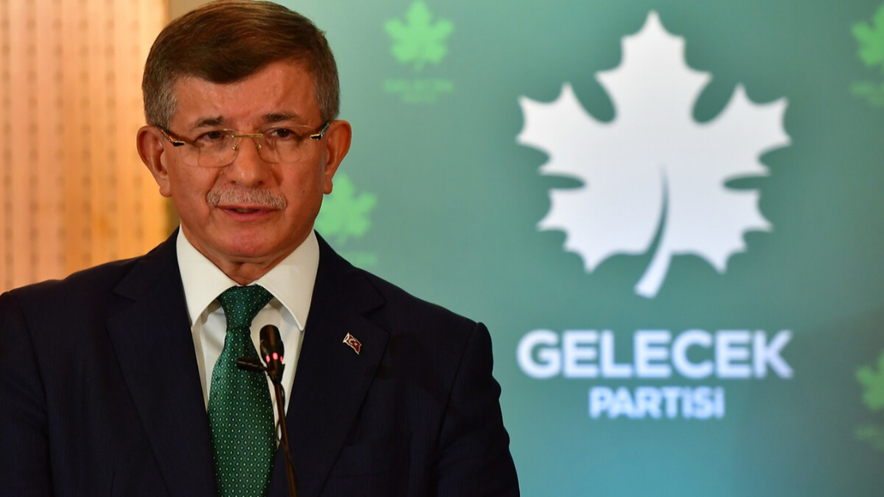 Dün söylediğini unutup şehitleri siyasete alet etti