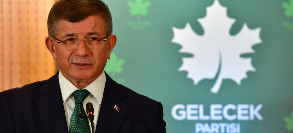 Dün söylediğini unutup şehitleri siyasete alet etti
