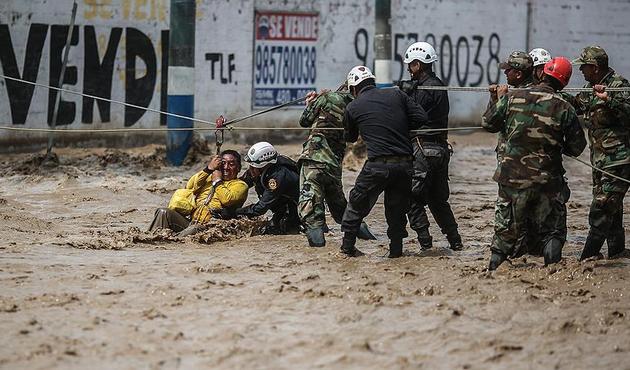 Peru'da ölü sayısı 72'ye yükseldi!