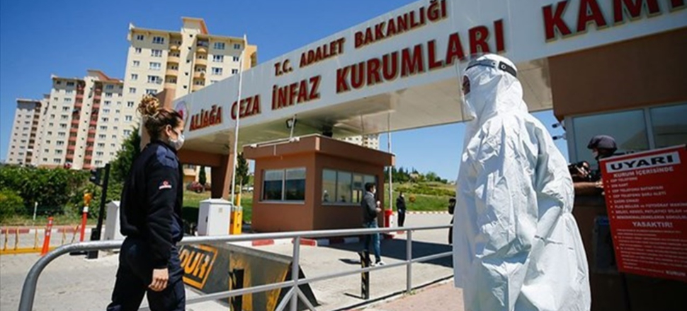 Cezaevlerinde koronavirüs aşılaması başladı