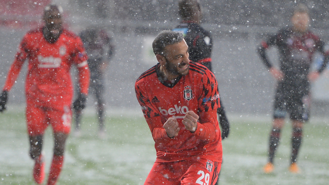 Cenk Tosun'un Denizlispor maçında forma giymesi zor...